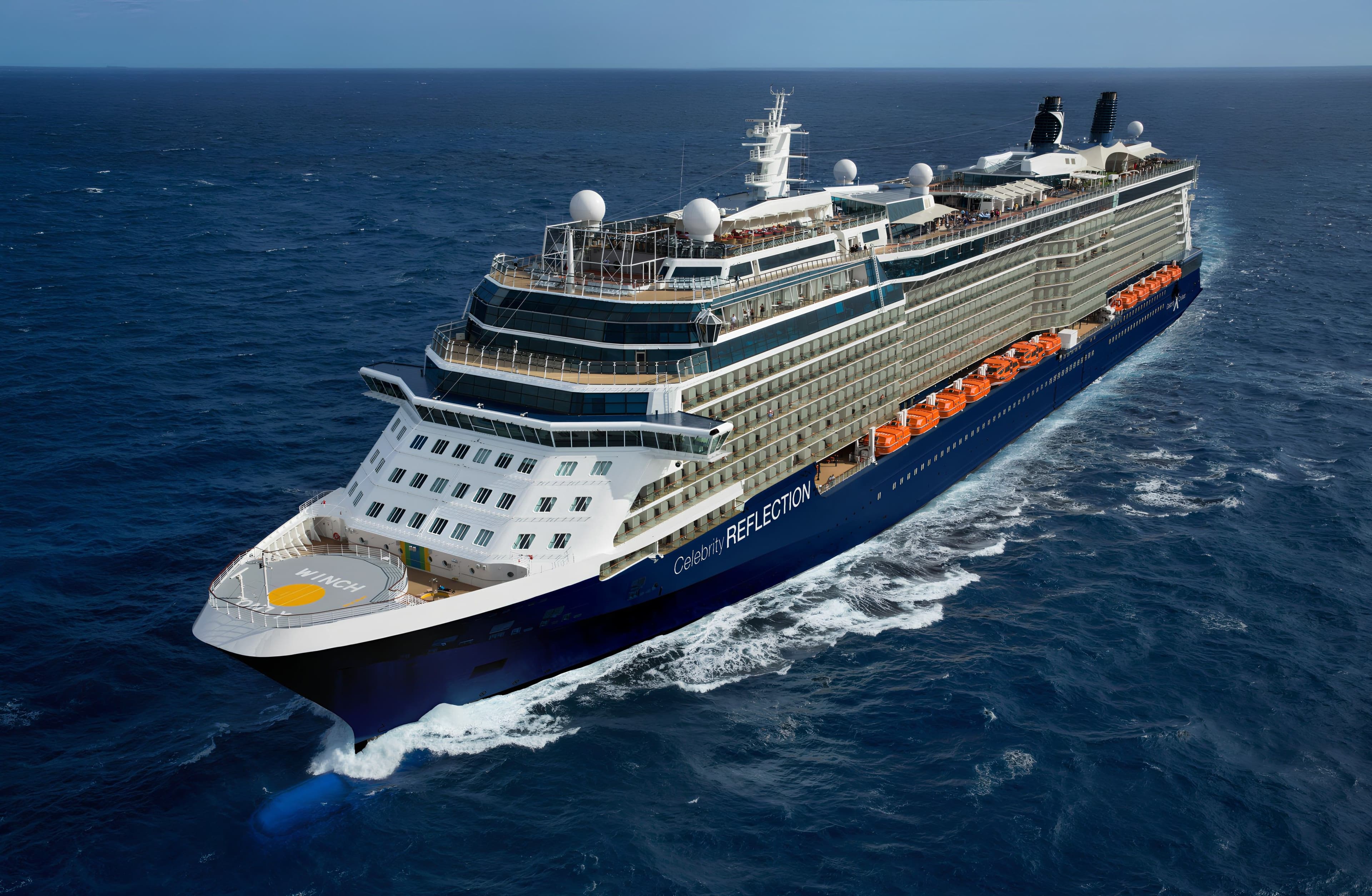 Celebrity Reflection image