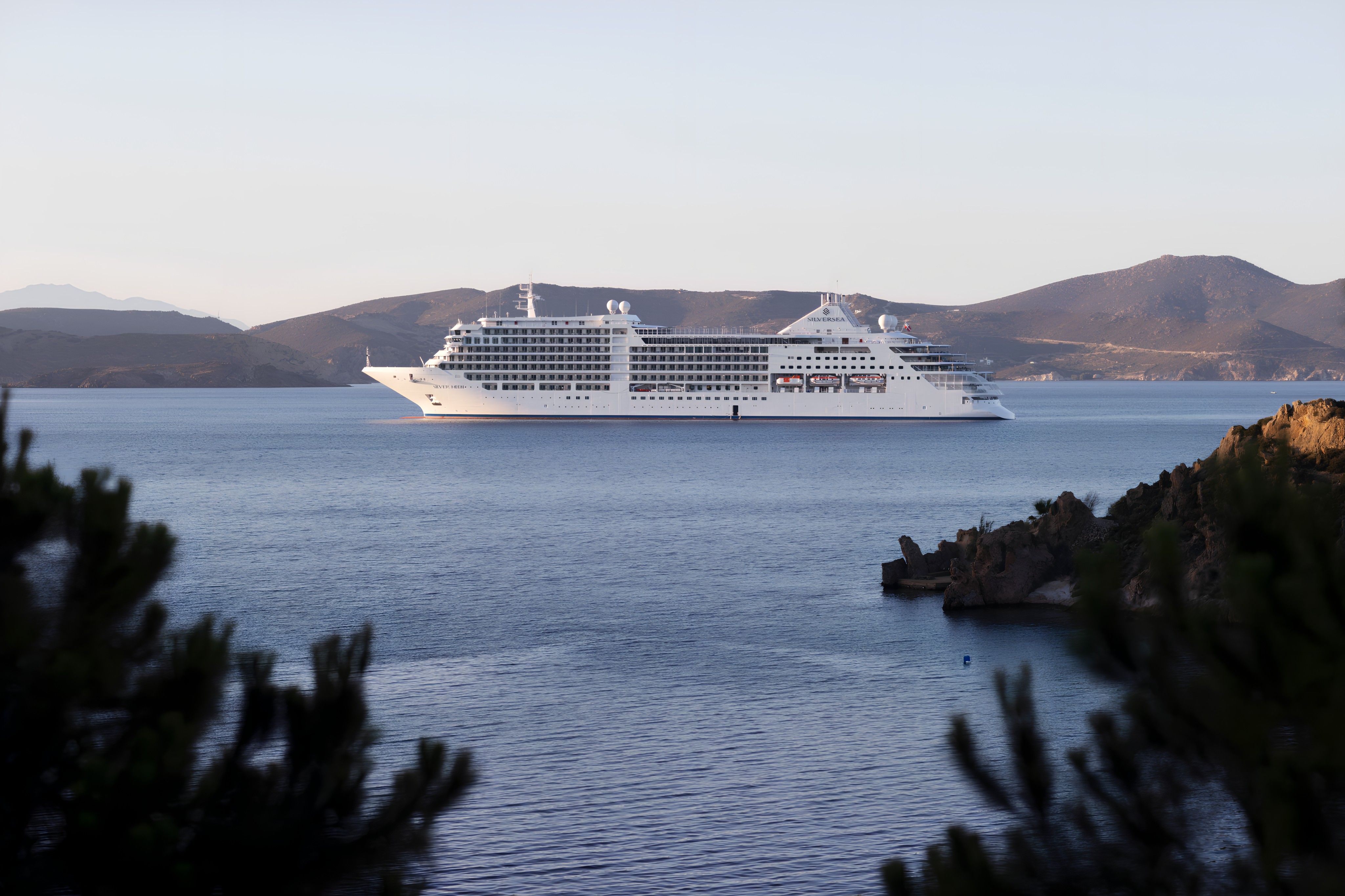 Silver Moon cruise ship