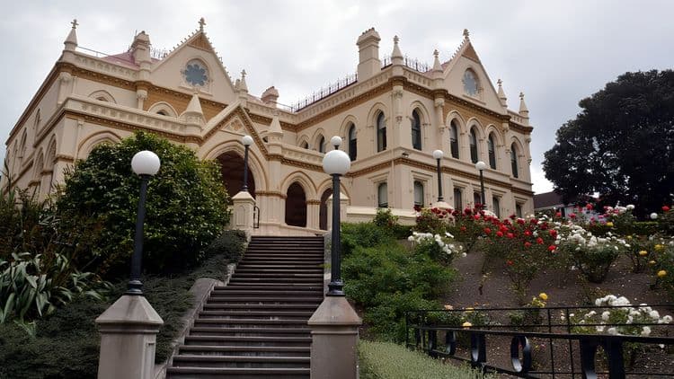 Wellington Museum, Botanic Gardens and Scenic Mount Victoria