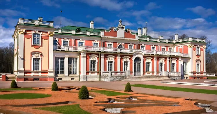 Upper Town & Kadriorg Palace