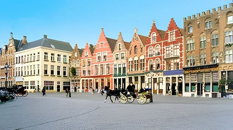 Bruges on Your Own - for Fully Vaccinates Guests