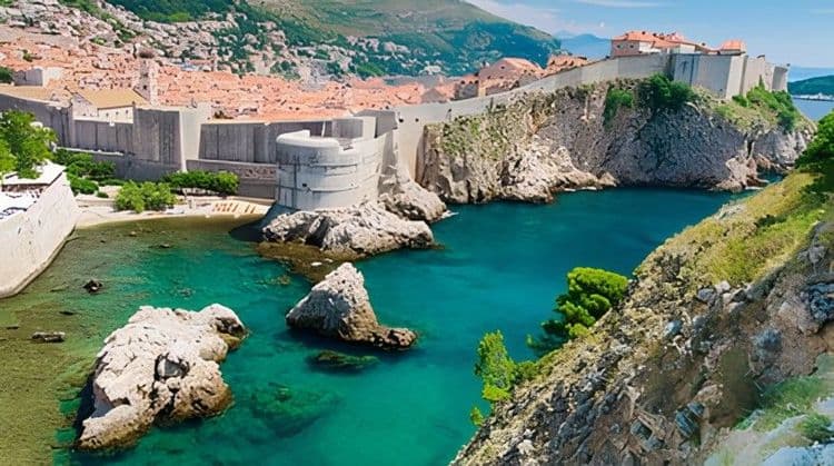 Game Of Thrones "On Location