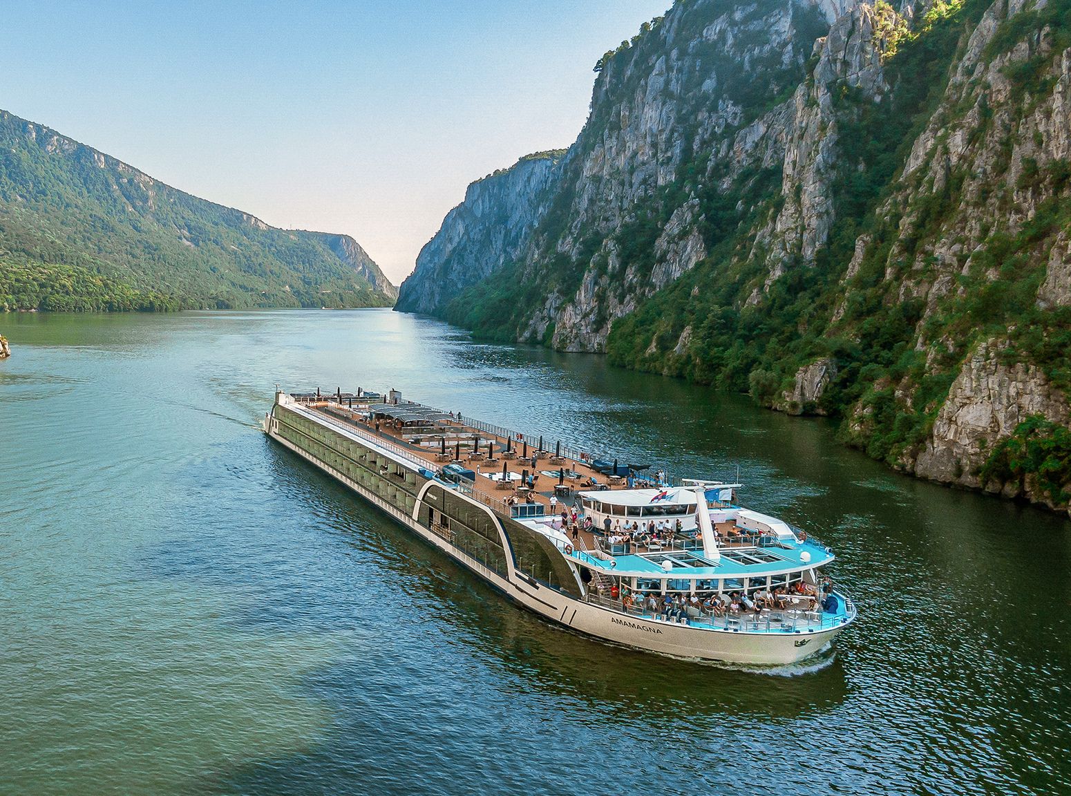 AmaMagna cruise ship