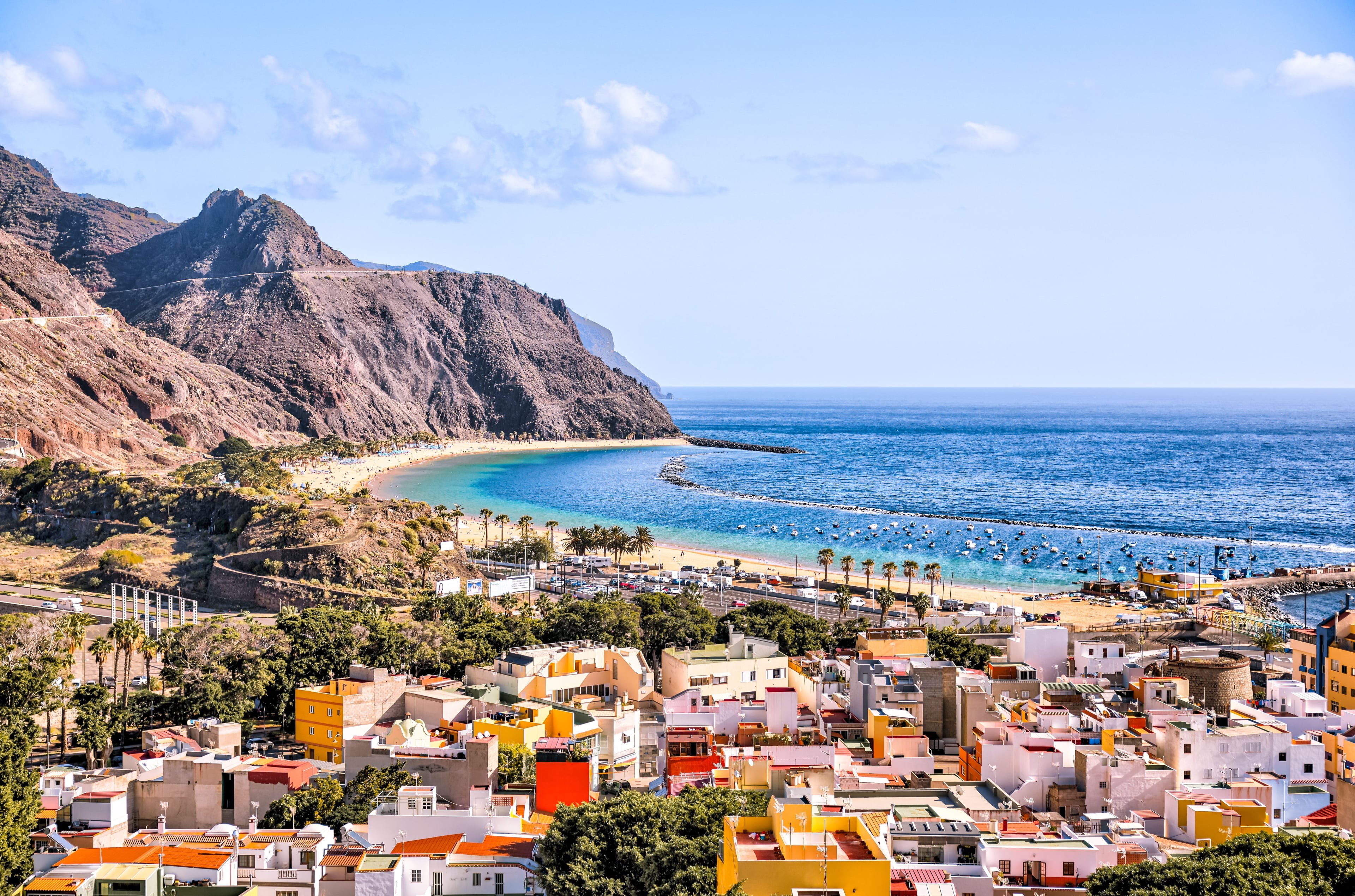 Book cruises to the Canaries Online And Save