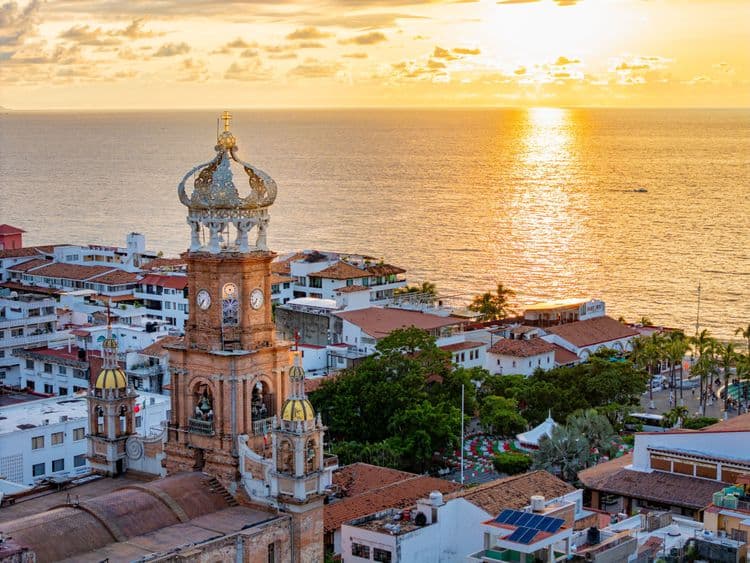 From Culture to Cuisine: A Puerto Vallarta Culinary Voyage