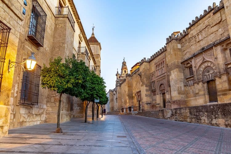 Cordoba Highlights and Perfume Experience